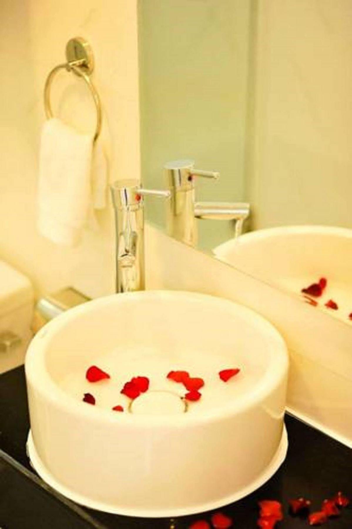 Allure Hotel Thuy Trieu Kültér fotó