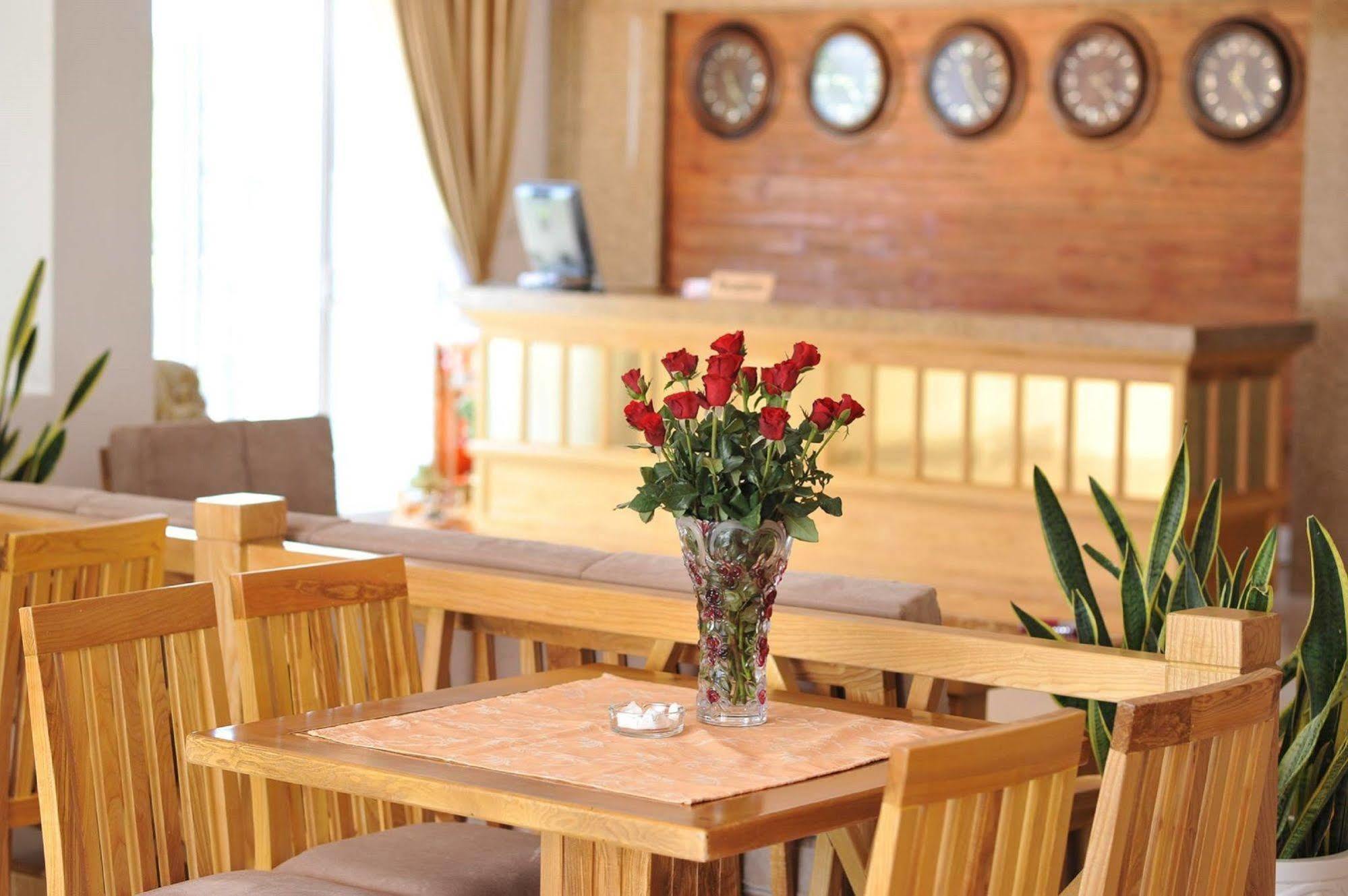 Allure Hotel Thuy Trieu Kültér fotó